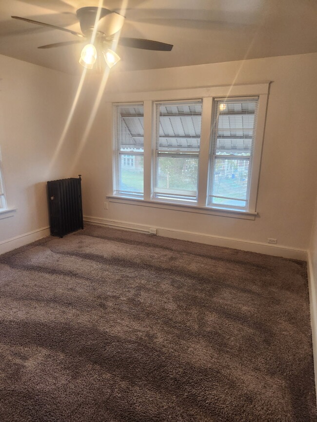 Photo - 700 Benton St Unit Apt 2