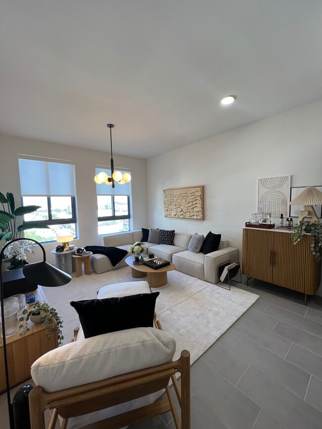 Photo - 160 NW 27th St Unit A3