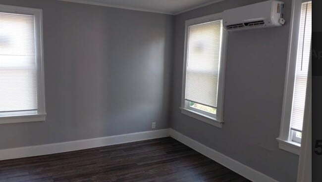 605 Burlington
