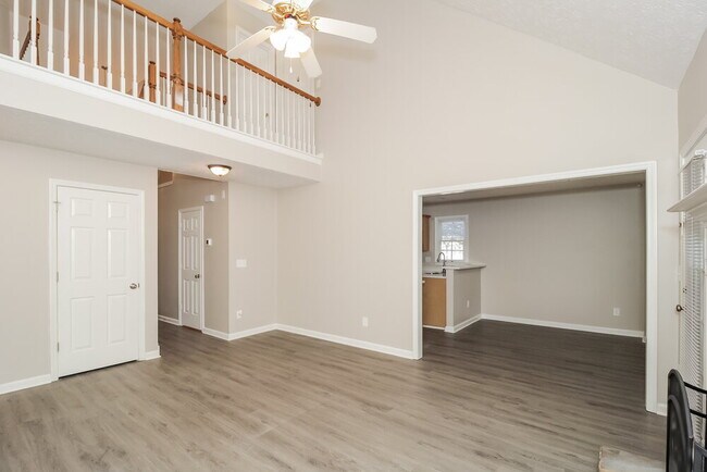 Photo - 37 Winter Park Ln