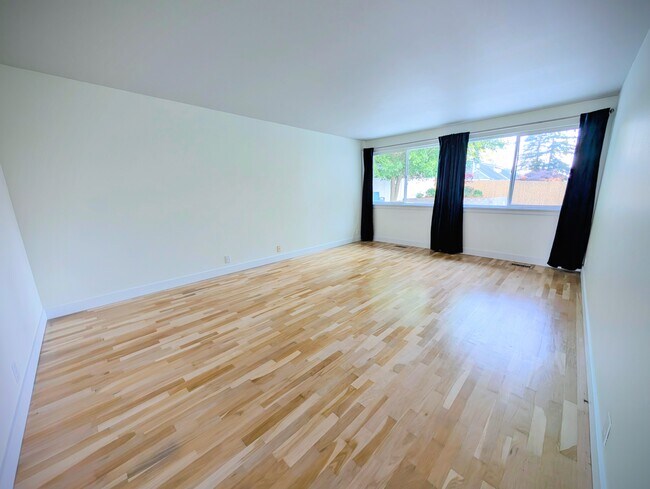 Photo - Refined 4BR House + private office, EV, ga...