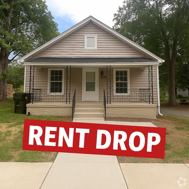 Building Photo - Freshly updated two bedroom, 1 bath house ...