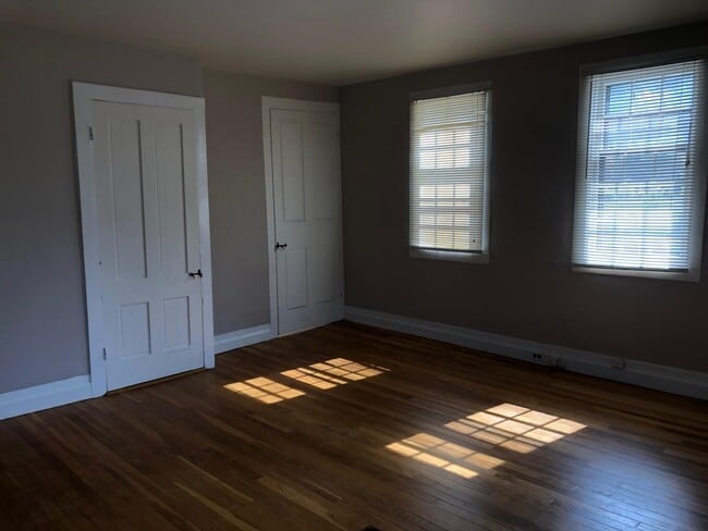 Photo - 799 Elm St Unit 1