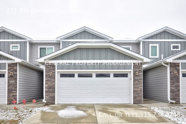 Photo - 211 NW Greenwood Pl Townhome