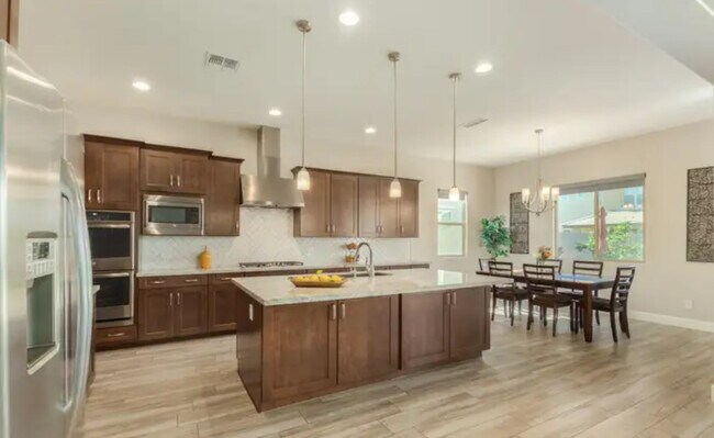 Photo - 10112 Cintron Ln