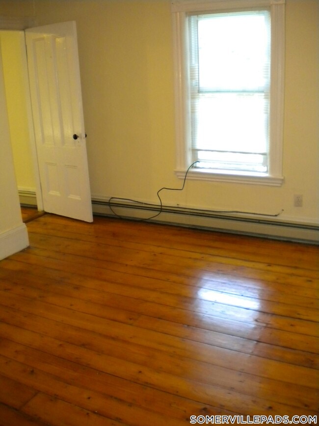 Photo - 114 Woodstock St Apartment Unit 3