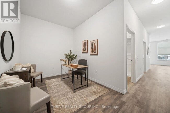 Photo - 373 Hill St Unité 204