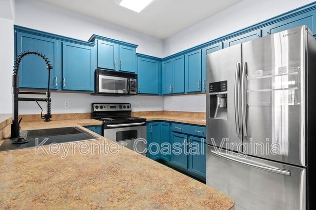 Photo - 1405 Broad Water Arch