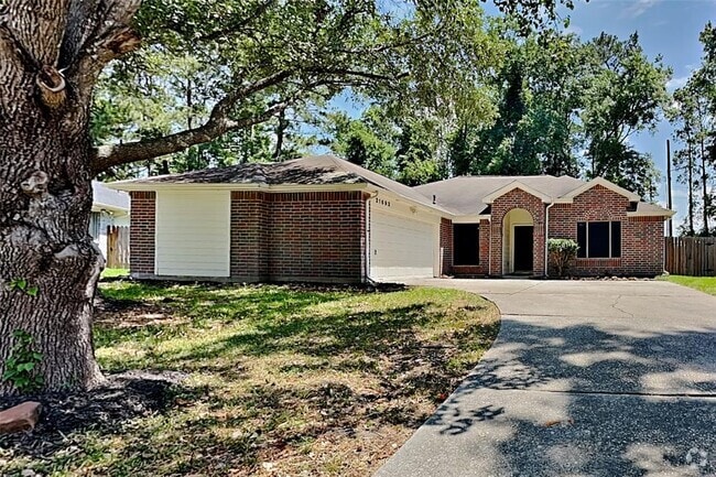 Building Photo - 21693 Holly Leaf Ct Rental