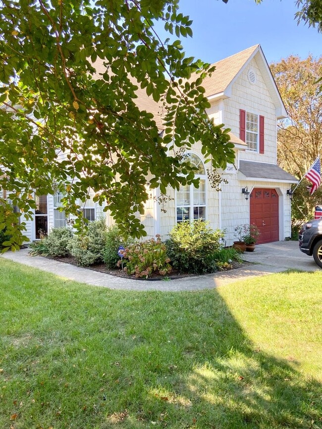 3BD/2.5BA Home in Chicks Beach with Garage... - 3BD/2.5BA Home in Chicks Beach with Garage...
