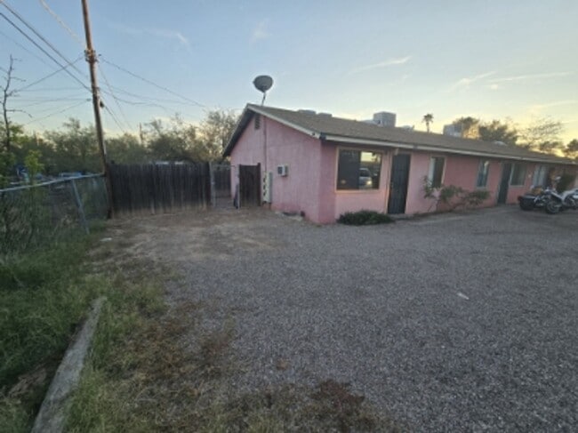 Photo - TRIPLEX 2BD/1BA COMING SOON!!! SPACIOUS BACKYARD!!