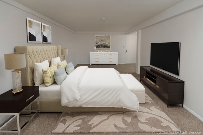 Photo - Hampshire House