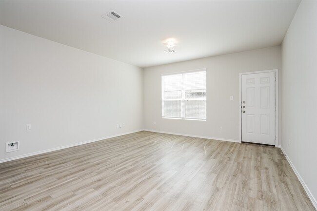 Photo - 4831 Giant Sequoia Way