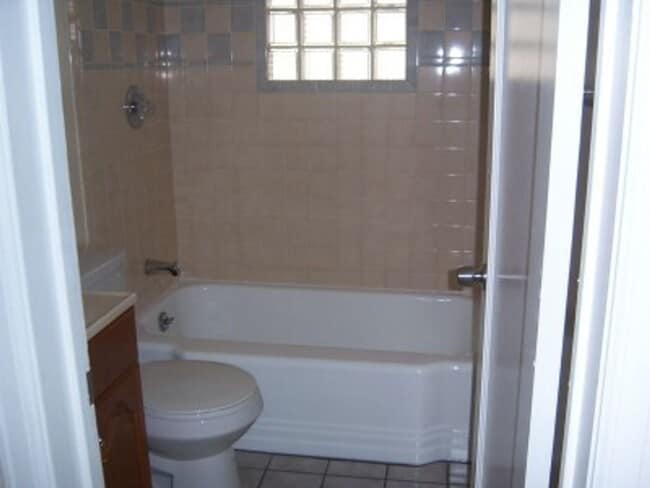 Photo - 424 Howard Ave Unit 424 Howard