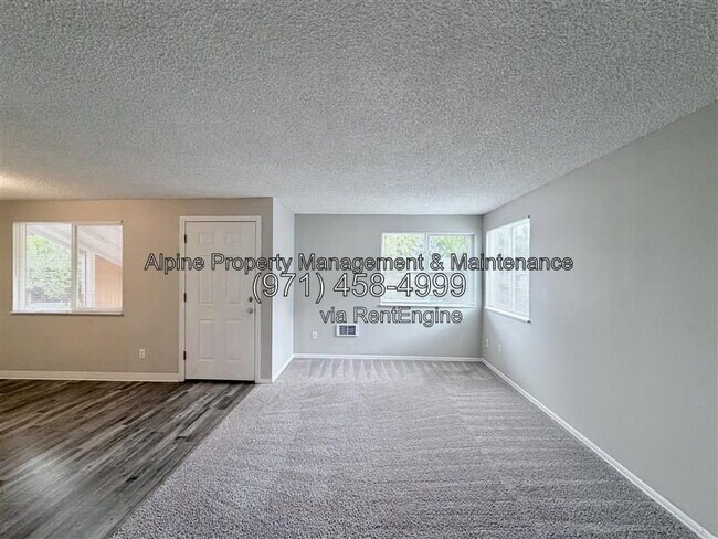 Photo - 17282 SW Alexander St