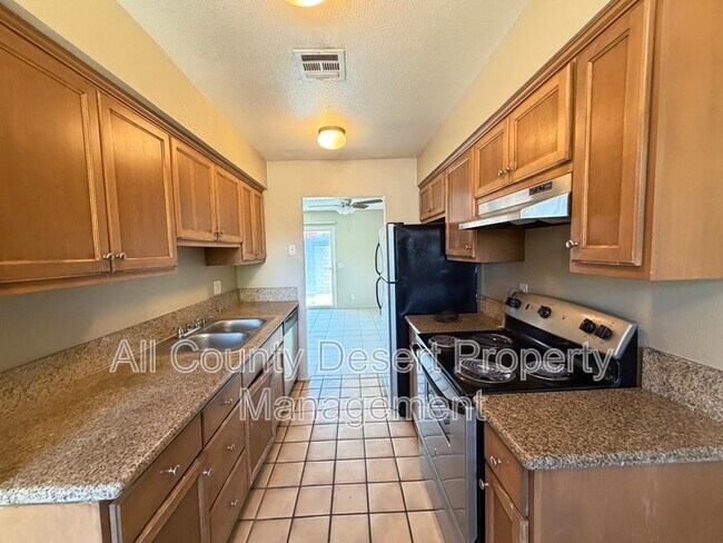 Photo - 69180 Victoria Dr Unidad 2