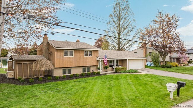 Photo - 38027 Mallast St