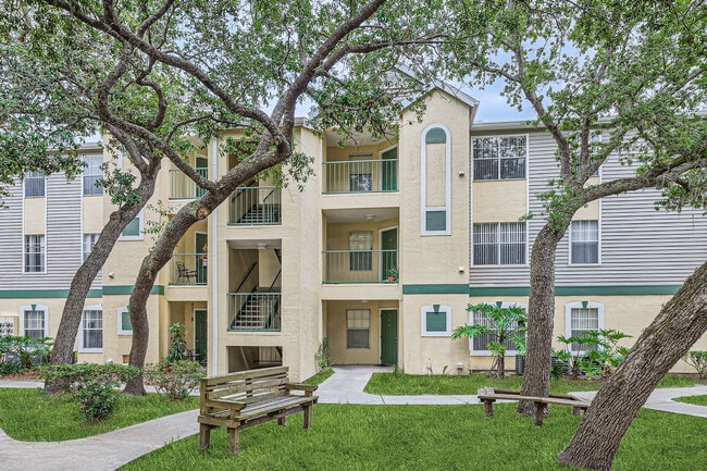 Photo - Golden Oaks