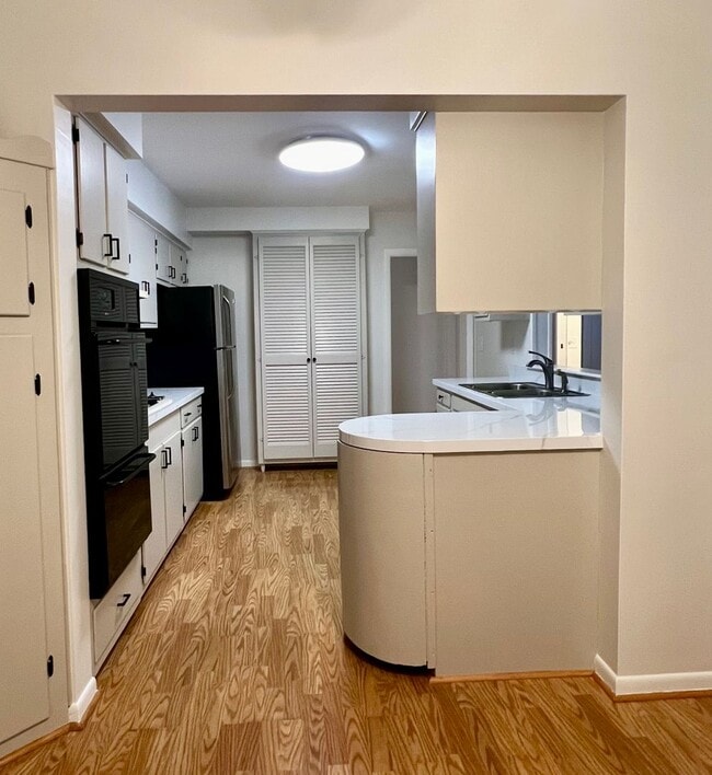 Photo - 3 Bedroom Home in Portage by West Lake