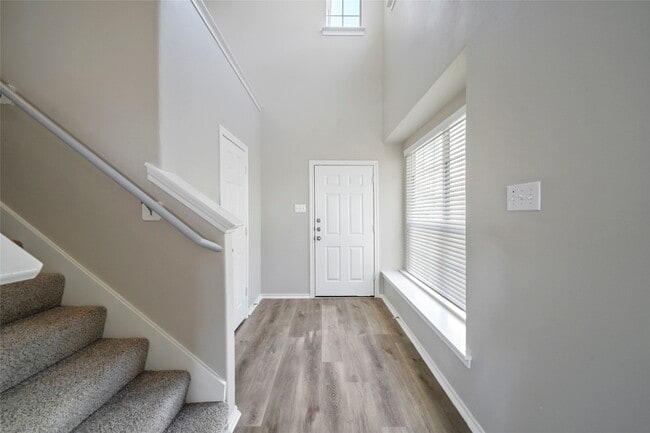 Photo - 12430 Cane River Ln