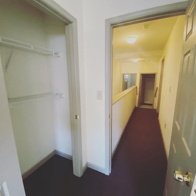 Photo - 4 Bedroom House steps from Temple University