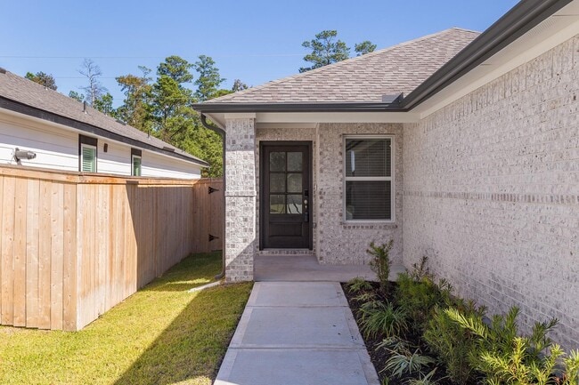 Photo - 16691 Sterling Clf St