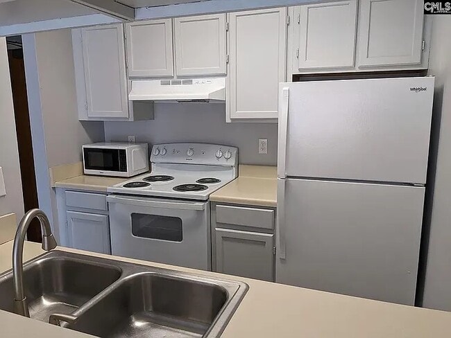 Photo - 2009 Greene St Unit 304