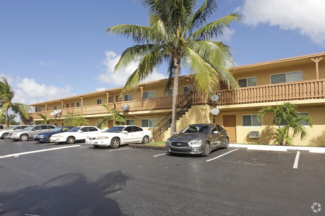 Photo - Pompano Gardens