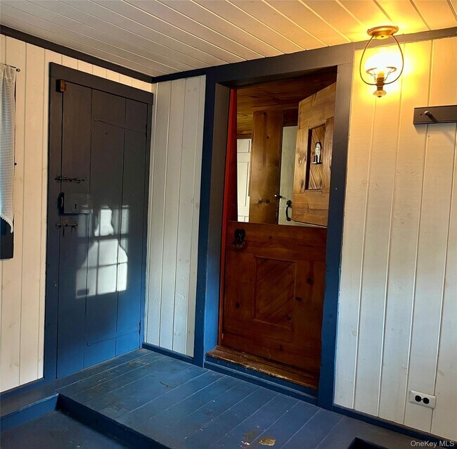 Photo - 8 Pennsylvania Ave