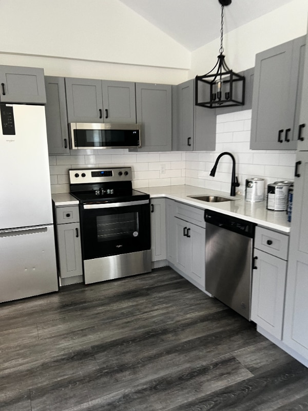 Building Photo - 114 Middleboro Ave Unit 3 Rental