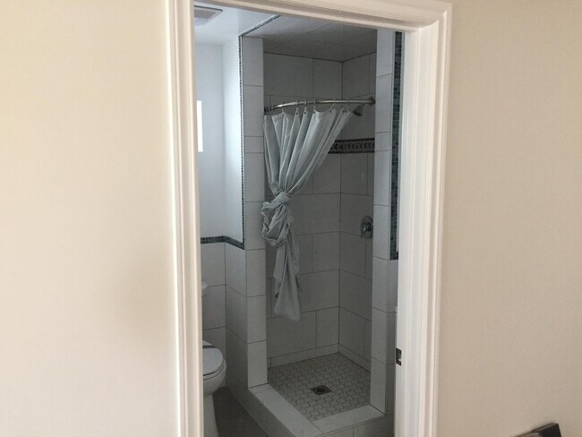 Photo - 465 Marengo N Ave