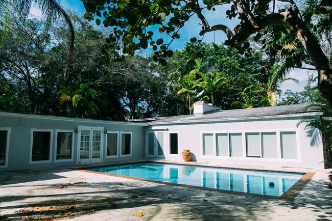 Photo - 5805 SW 81st St