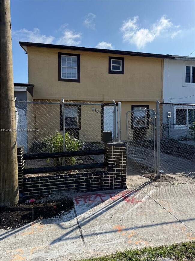 Photo - 19313 NW 47th Ave