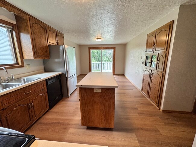 Photo - 2412 E Ridge Ter