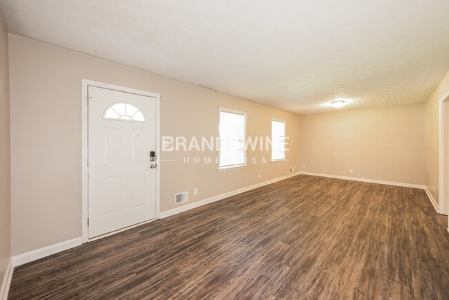 Photo - 5420 St Lo Ln