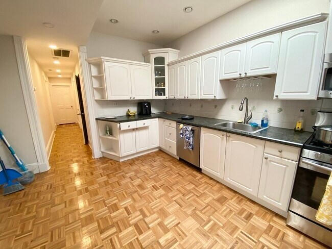 Photo - 108 Buttonwood St Unit 3