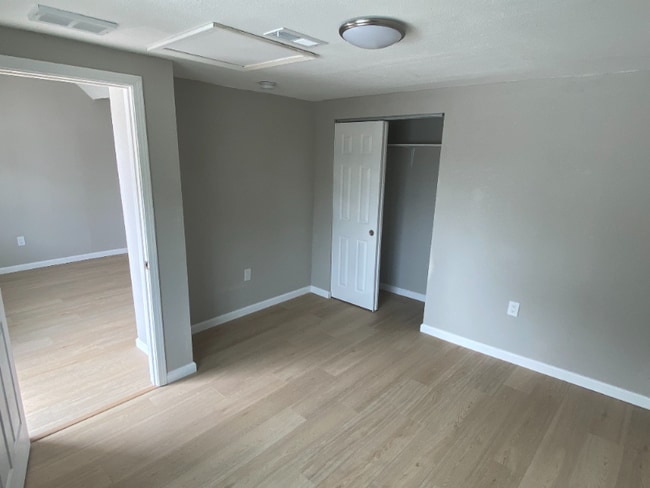 Photo - 3301 Main St Unidad C