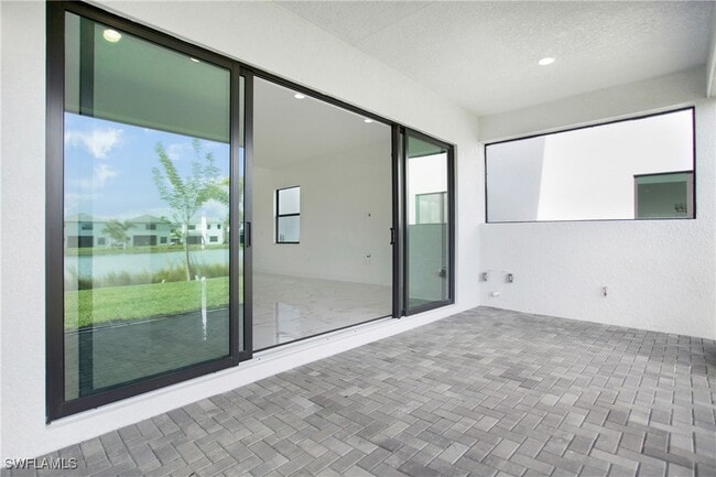Photo - 20195 Ainsley St