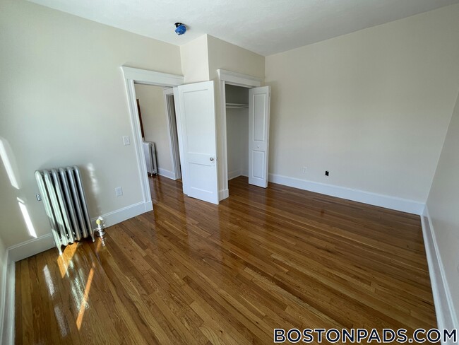 Photo - 17 Berwick Rd