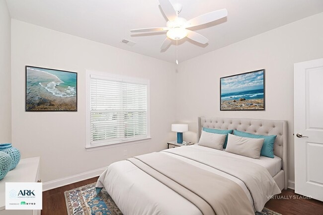 Photo - 3024 Stirling Dr
