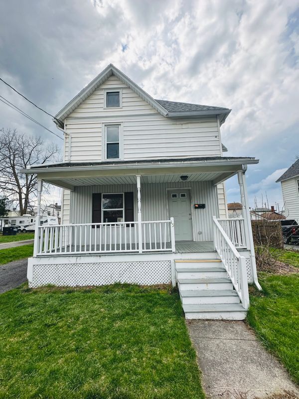 Photo - 15 Van Patten St