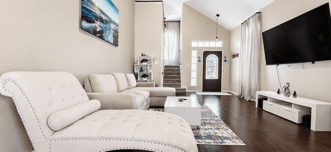 29122 Foxingham Cir