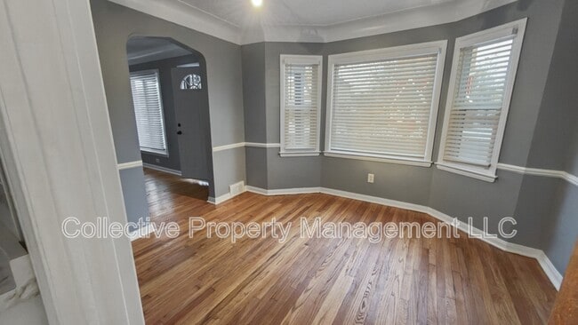 Photo - 3625 Chatsworth St