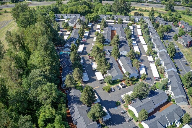 PARKGROVE APARTMENTS