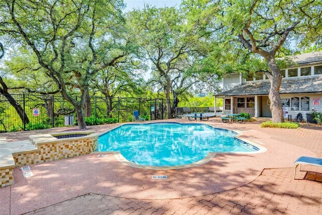 Photo - 12166 Metric Blvd Unit ID1386156P