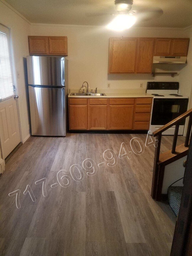 Building Photo - 324 4th St Unit B Rental