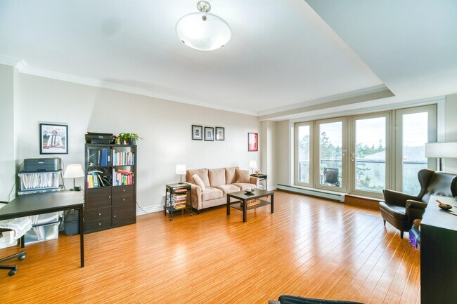 Building Photo - 333-333 Main Ave Unit 214