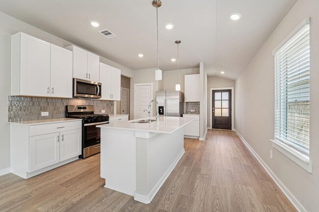 Photo - 16691 Sterling Clf St