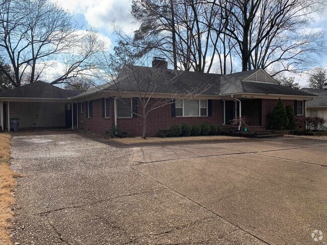 Building Photo - 5209 Walnut Grove Rd Rental