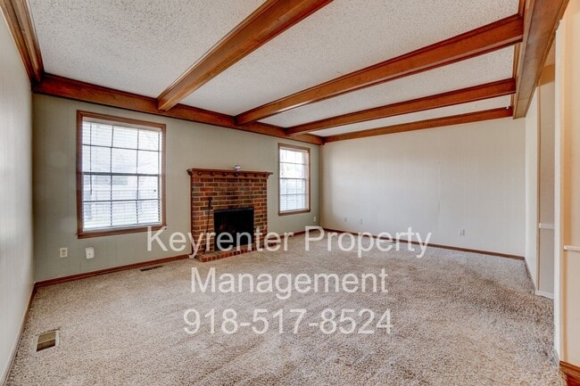 Photo - Beautiful 2bed/2bath Duplex!!